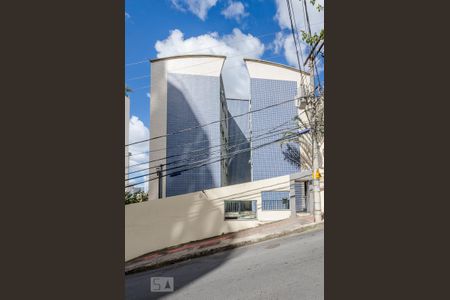 Fachada  de apartamento para alugar com 2 quartos, 58m² em Buritis, Belo Horizonte
