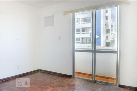 Quarto Suíte de apartamento para alugar com 3 quartos, 100m² em Costa Azul, Salvador