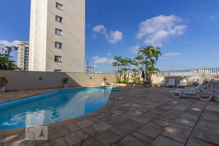 Apartamento à venda com 50m², 2 quartos e 1 vaga Apartamento à venda com 50m², 2 quartos e 1 vagaÁrea comum - Piscina