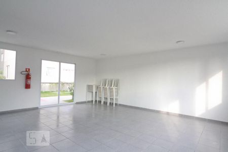 Apartamento à venda com 40m², 2 quartos e sem vagaÁrea comum - Salão de festas