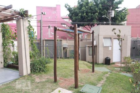 Apartamento à venda com 40m², 2 quartos e sem vagaÁrea Comum - Playground