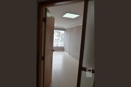 Entrada de apartamento para alugar com 3 quartos, 72m² em Pituba, Salvador