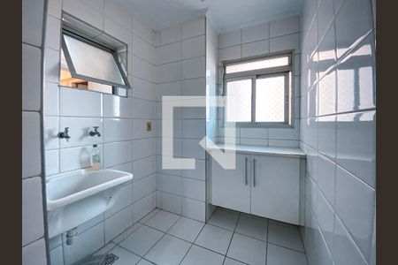 Apartamento à venda com 65m², 3 quartos e 1 vagaÁrea de Serviço
