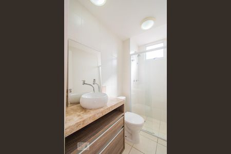 Apartamento para alugar com 49m², 2 quartos e 1 vagaBanheiro 2