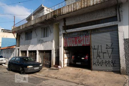 Casa à venda com 290m², 2 quartos e 7 vagasFachada