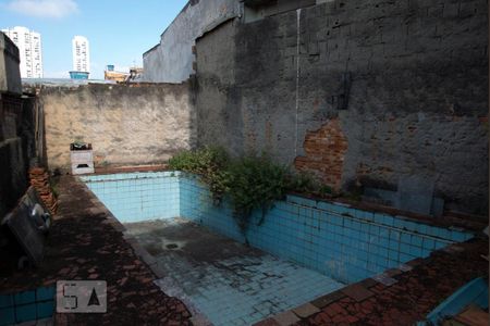 Casa à venda com 290m², 2 quartos e 7 vagasPiscina