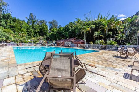 Apartamento à venda com 70m², 2 quartos e 1 vaga Apartamento à venda com 70m², 2 quartos e 1 vagaÁrea comum - Piscina