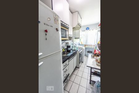 Apartamento à venda com 70m², 2 quartos e 1 vaga Apartamento à venda com 70m², 2 quartos e 1 vagaCozinha e Área de Serviço