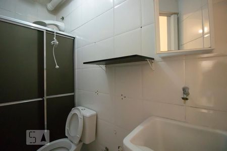 Banheiro de kitnet/studio para alugar com 1 quarto, 35m² em Vila Clementino, São Paulo