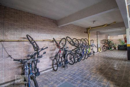 Studio para alugar com 35m², 1 quarto e sem vaga Studio para alugar com 35m², 1 quarto e sem vagaBicicletário