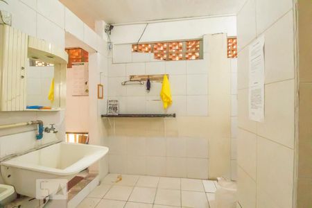 Studio para alugar com 35m², 1 quarto e sem vaga Studio para alugar com 35m², 1 quarto e sem vagaÁrea Comum - Lavanderia