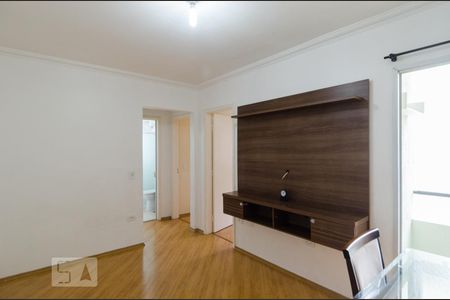 Sala de apartamento para alugar com 2 quartos, 50m² em Taboão, São Bernardo do Campo