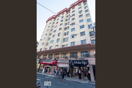 Fachada de kitnet/studio para alugar com 1 quarto, 35m² em Centro, Niterói