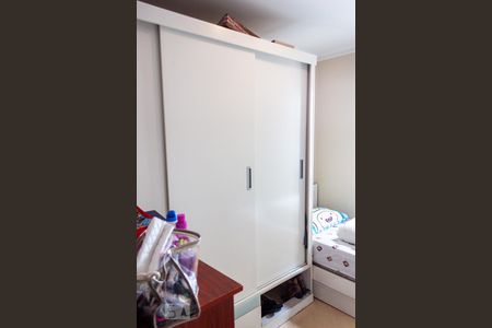 Apartamento à venda com 47m², 2 quartos e 1 vagaQuarto 2 - Armários