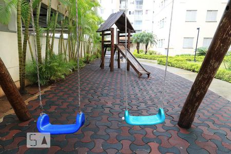 Apartamento à venda com 47m², 2 quartos e 1 vagaÁrea Comum - Playground