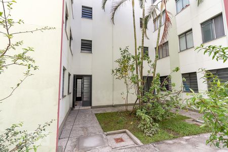 Apartamento à venda com 52m², 2 quartos e 1 vagaEntrada do bloco