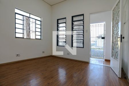 Sala de casa para alugar com 3 quartos, 180m² em Centro, Mogi das Cruzes