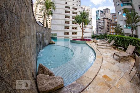 Apartamento à venda com 55m², 1 quarto e 1 vagaPiscina