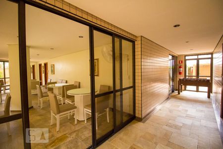 Apartamento à venda com 156m², 4 quartos e 3 vagas Apartamento à venda com 156m², 4 quartos e 3 vagasSalão de Festas