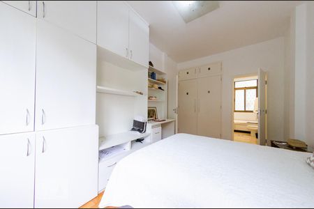 Apartamento para alugar com 136m², 4 quartos e 1 vagaSemi-Suíte 2