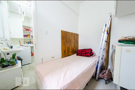 Apartamento para alugar com 136m², 4 quartos e 1 vagaQuarto de Serviço