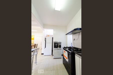 Apartamento para alugar com 136m², 4 quartos e 1 vagaCozinha