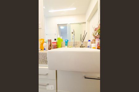 Apartamento para alugar com 136m², 4 quartos e 1 vagaBanheiro da Semi=Suíte