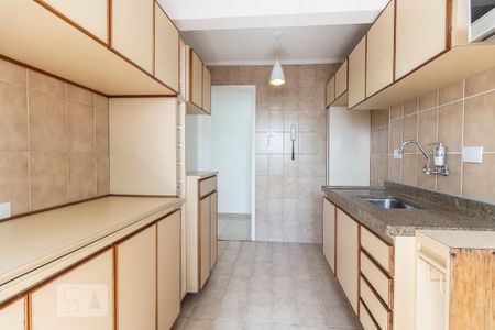 Apartamento à venda com 67m², 2 quartos e 1 vagaCozinha