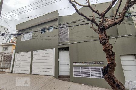Fachada de kitnet/studio para alugar com 1 quarto, 22m² em Vila Regente Feijó, São Paulo