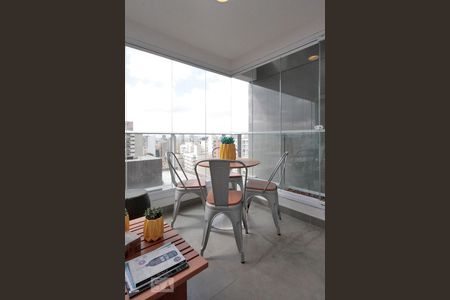 Studio para alugar com 40m², 1 quarto e 1 vagaVaranda