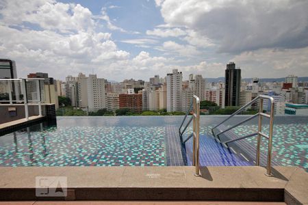 Studio para alugar com 40m², 1 quarto e 1 vagaPiscina