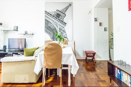 Sala de apartamento à venda com 2 quartos, 98m² em Bela Vista, São Paulo
