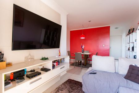 Sala de apartamento à venda com 3 quartos, 65m² em Continental, Osasco
