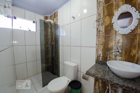 Banheiro de apartamento para alugar com 2 quartos, 60m² em São João do Rio Vermelho, Florianópolis