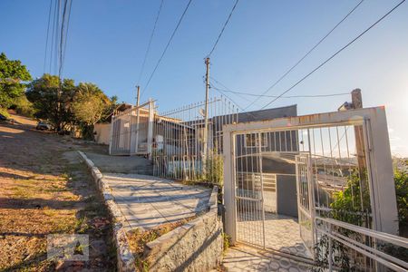 Casa à venda com 230m², 4 quartos e 3 vagasFachada