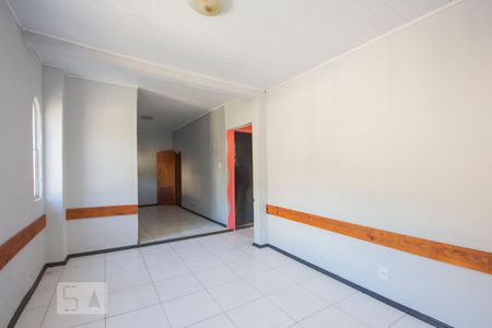 Sala de casa à venda com 4 quartos, 230m² em Protásio Alves, Porto Alegre