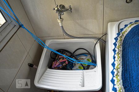 Apartamento à venda com 48m², 2 quartos e 1 vaga Apartamento à venda com 48m², 2 quartos e 1 vagaCozinha/ Área de Serviço - Tanque