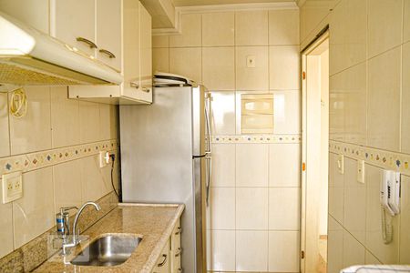 Apartamento à venda com 48m², 2 quartos e 1 vaga Apartamento à venda com 48m², 2 quartos e 1 vagaCozinha/ Área de Serviço