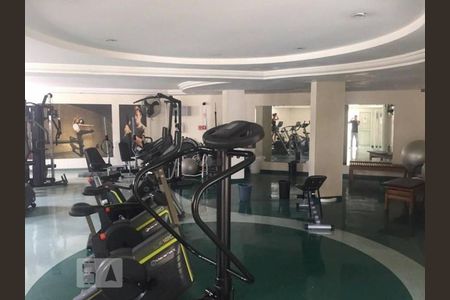 Apartamento à venda com 157m², 3 quartos e 3 vagasÁrea comum - Academia