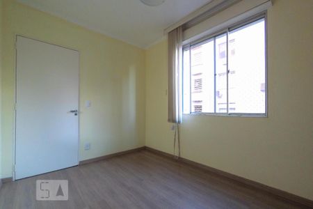 sala de apartamento para alugar com 1 quarto, 44m² em Protásio Alves, Porto Alegre