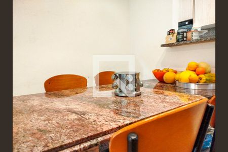 Sala de jantar de apartamento à venda com 2 quartos, 72m² em Parque São Jorge, São Paulo