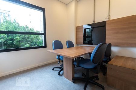 Studio para alugar com 13m², 1 quarto e sem vaga Studio para alugar com 13m², 1 quarto e sem vagaSala de Reunião
