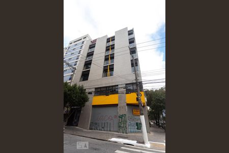 Studio para alugar com 13m², 1 quarto e sem vaga Studio para alugar com 13m², 1 quarto e sem vagaFachada