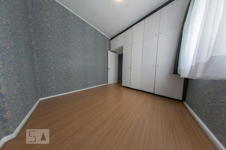 Quarto 1 de apartamento para alugar com 1 quarto, 34m² em Centro, Curitiba
