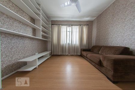 Sala de apartamento para alugar com 1 quarto, 34m² em Centro, Curitiba
