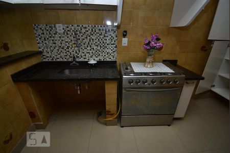 Apartamento à venda com 60m², 2 quartos e sem vagaCozinha