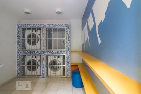 Apartamento para alugar com 32m², 1 quarto e sem vaga Apartamento para alugar com 32m², 1 quarto e sem vagaLavanderia