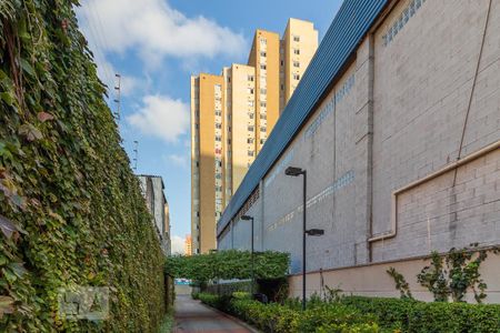 Apartamento para alugar com 32m², 1 quarto e sem vaga Apartamento para alugar com 32m², 1 quarto e sem vagaEntrada