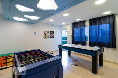Apartamento para alugar com 32m², 1 quarto e sem vaga Apartamento para alugar com 32m², 1 quarto e sem vagaSalão de jogos