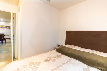 Apartamento à venda com 65m², 2 quartos e 2 vagasSuíte